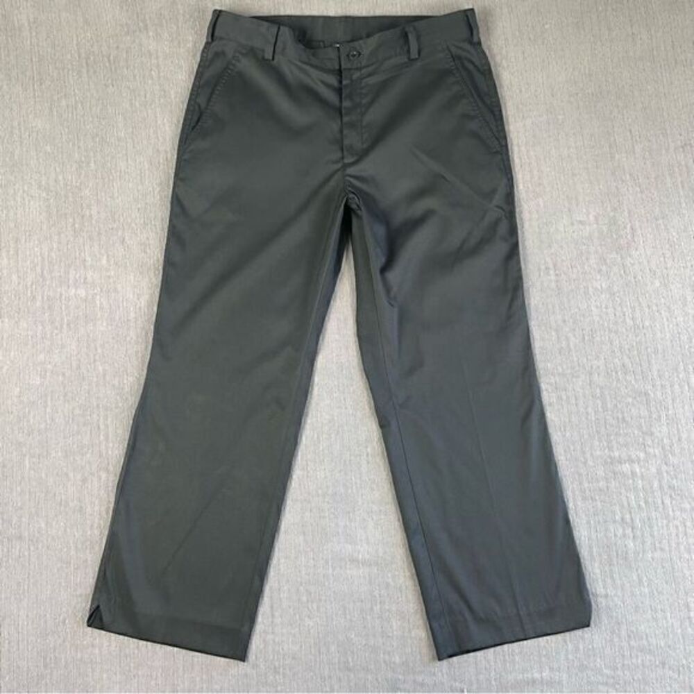 Nike Golf Dri-Fit Black Cropped Polyester Pants Size 30 Medium (26 inch inseam)